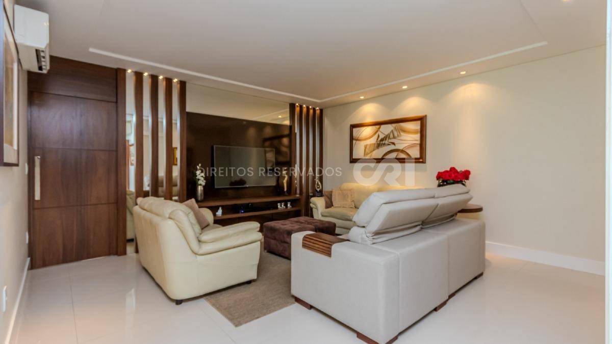 Apartamento com 4 Suítes no Lumiére Residence na Meia Praia em Itapema