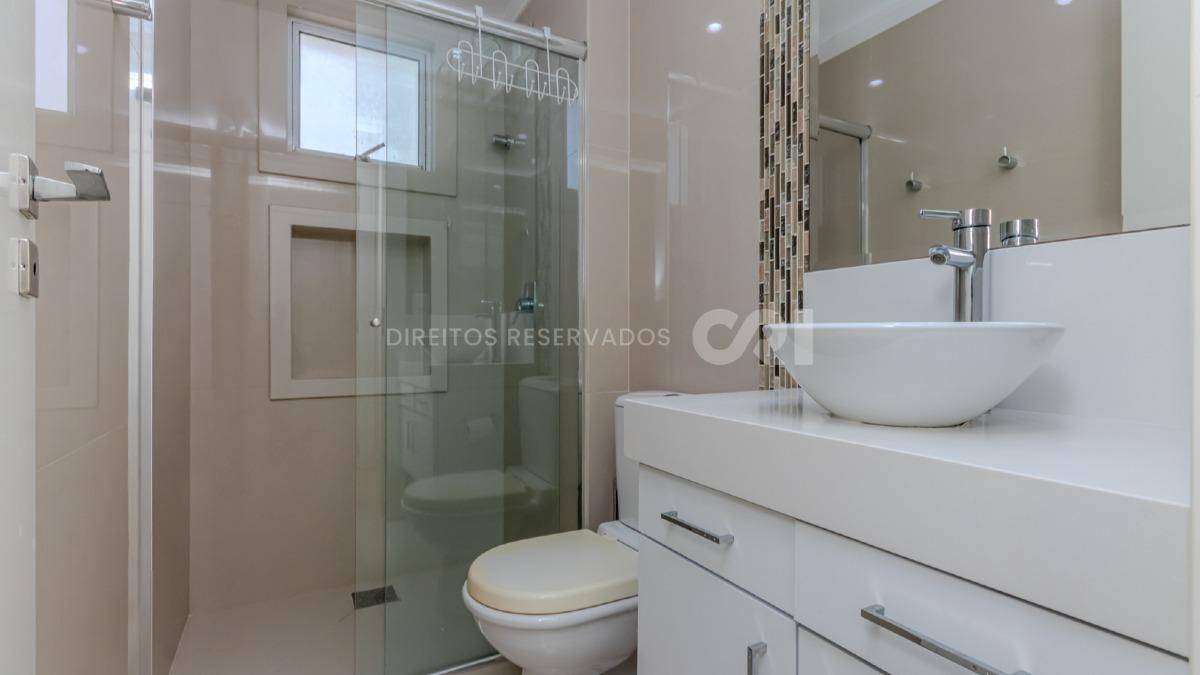 Apartamento com 4 Suítes no Lumiére Residence na Meia Praia em Itapema