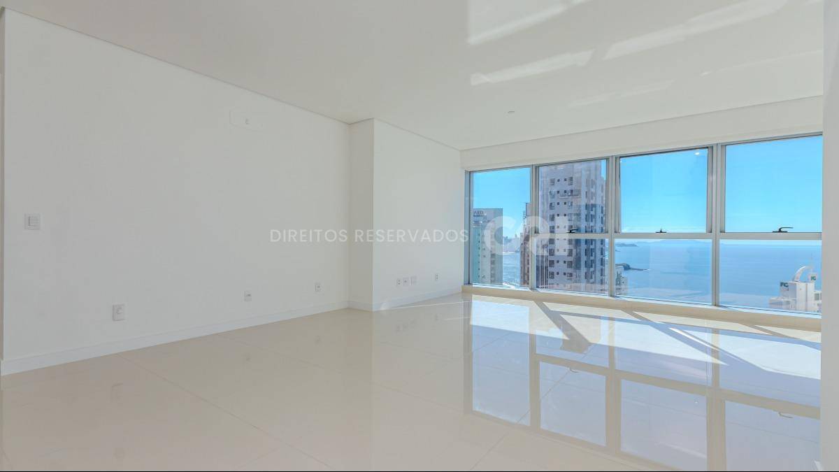 Apartamento com 4 Suítes no Vitra by Pininfarina no Centro de Balneário Camboriú