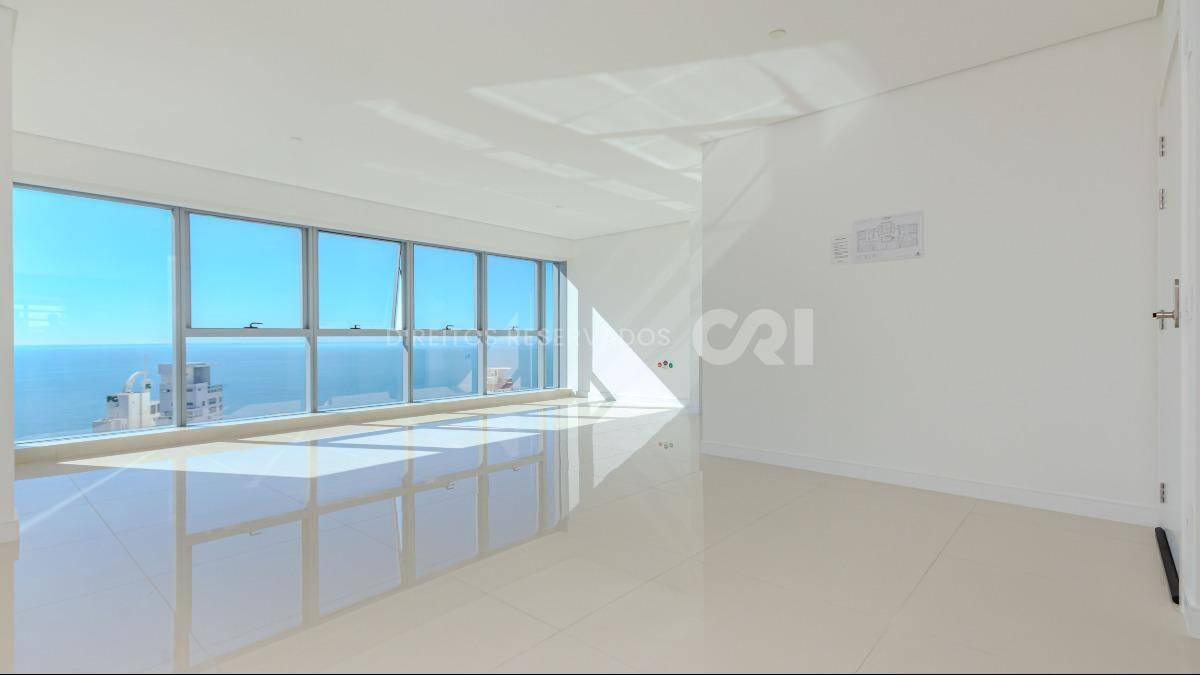 Apartamento com 4 Suítes no Vitra by Pininfarina no Centro de Balneário Camboriú
