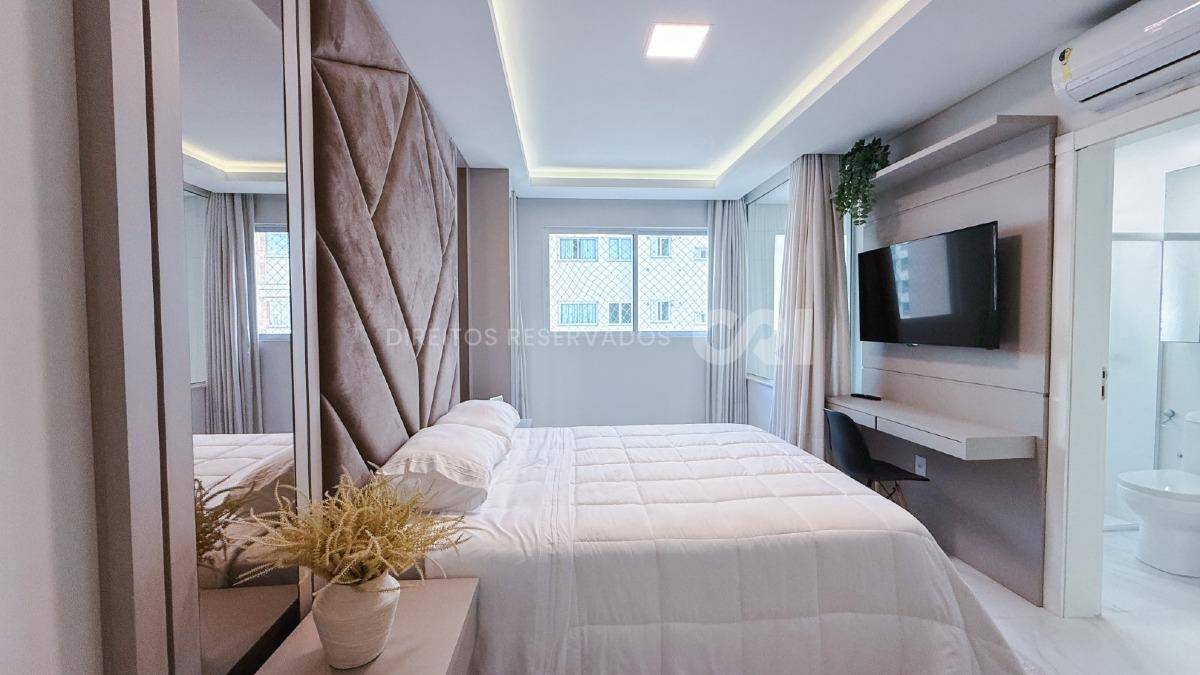 Apartamento com 3 Suítes no Residencial Zimmermann na Meia Praia, Itapema