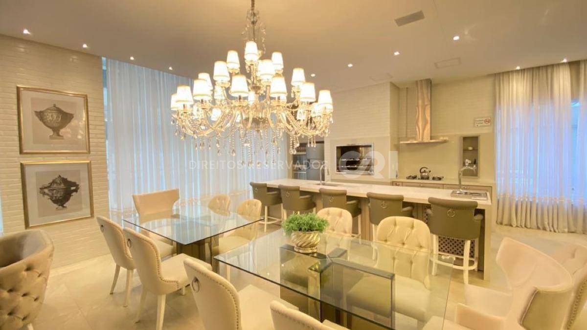 Apartamento com 3 Suítes no Residencial Zimmermann na Meia Praia, Itapema