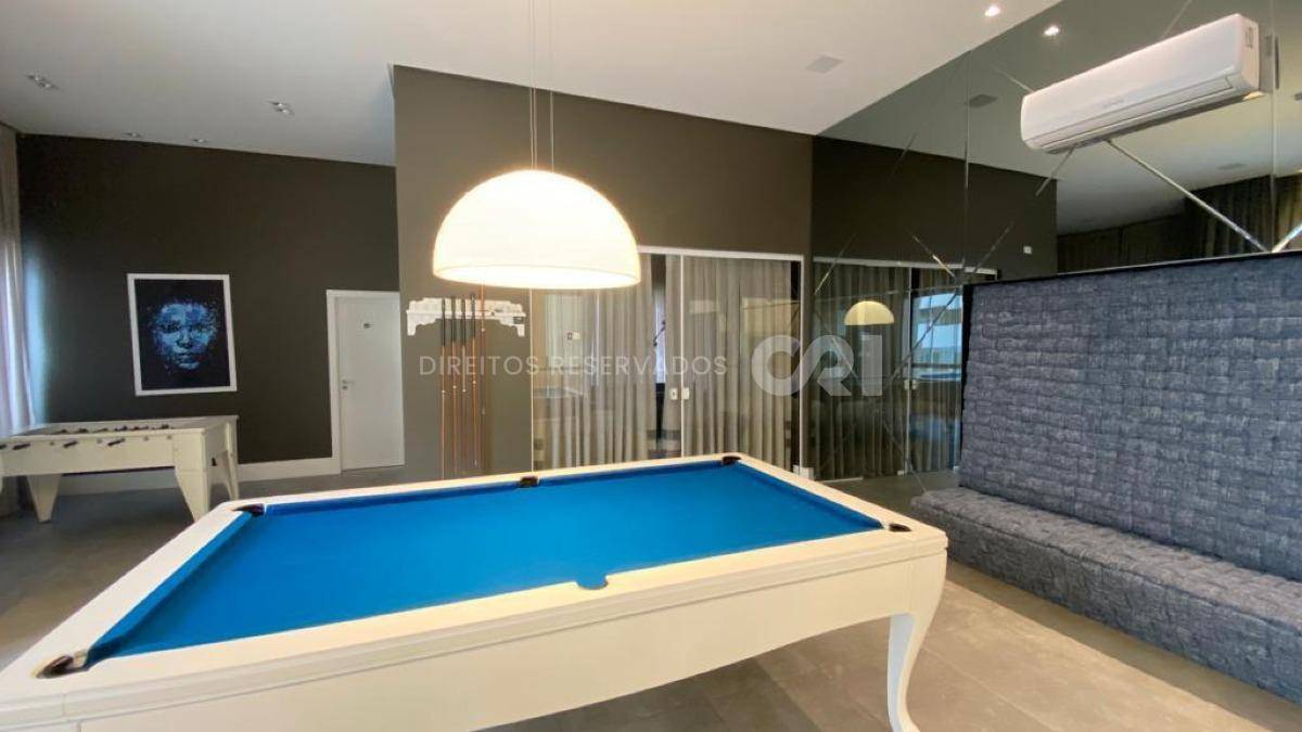 Apartamento com 3 Suítes no Residencial Zimmermann na Meia Praia, Itapema