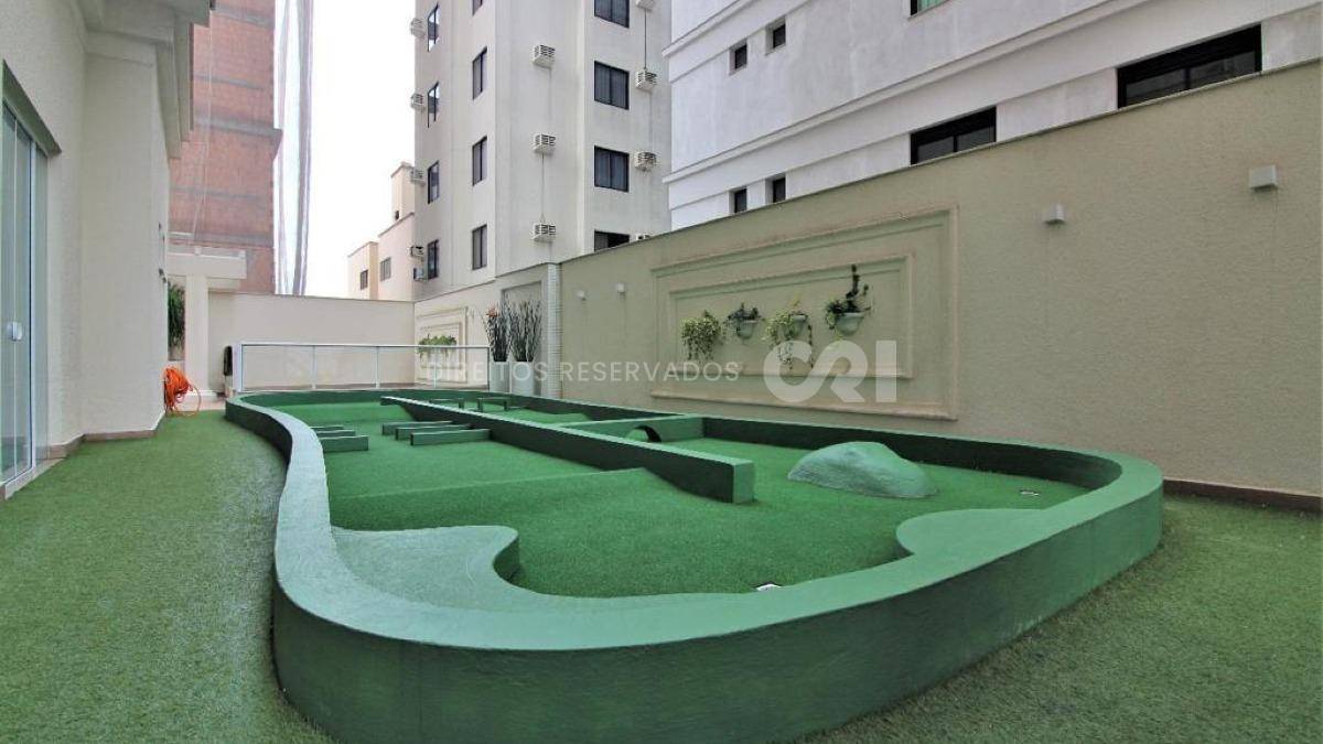 Apartamento com 3 Suítes no Residencial Zimmermann na Meia Praia, Itapema