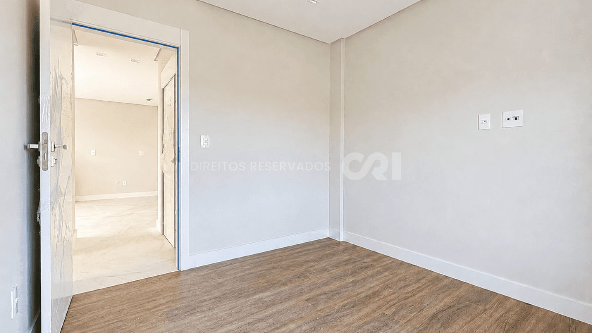 Apartamento com 3 suítes no Sky Brava na Praia Brava em Itajaí