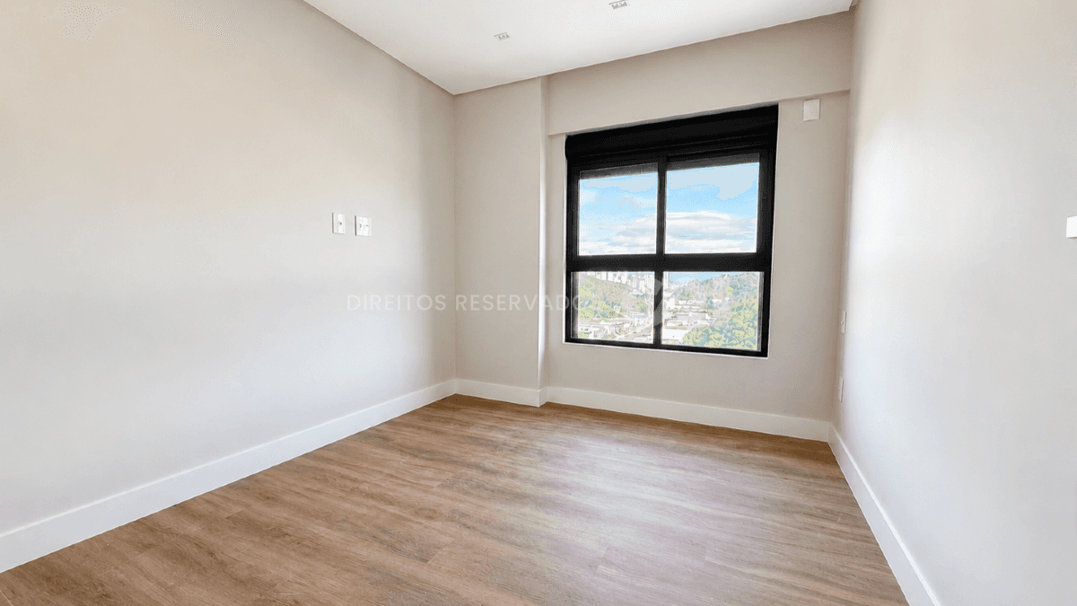 Apartamento com 3 suítes no Sky Brava na Praia Brava em Itajaí