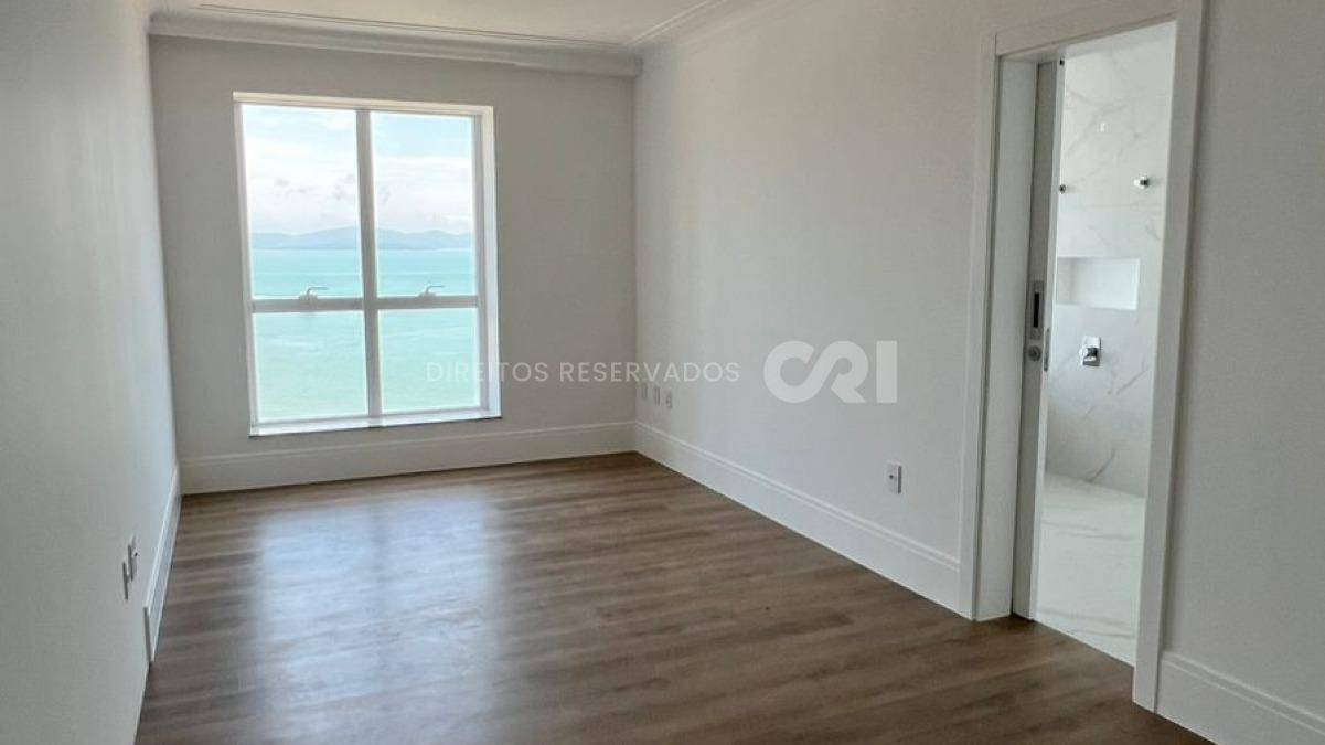 Apartamento com 4 Suítes no Residencial Magnólia no Canto da praia, Itapema
