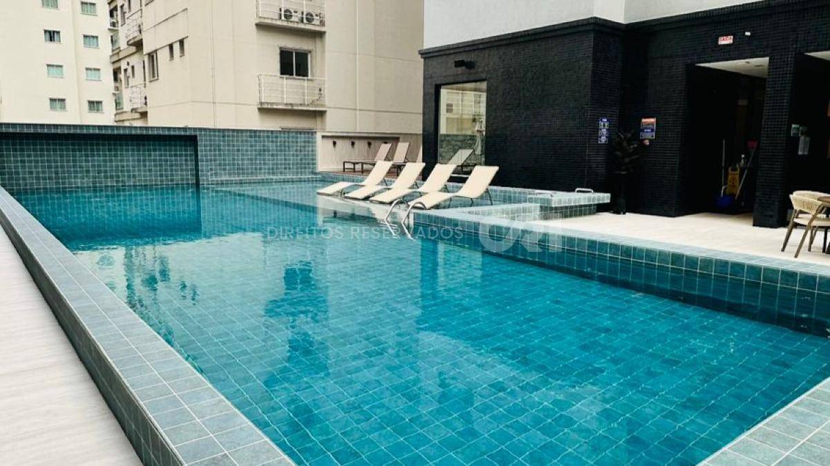 Apartamento com 3 Suítes no Impéria Del Mare em Meia Praia, Itapema