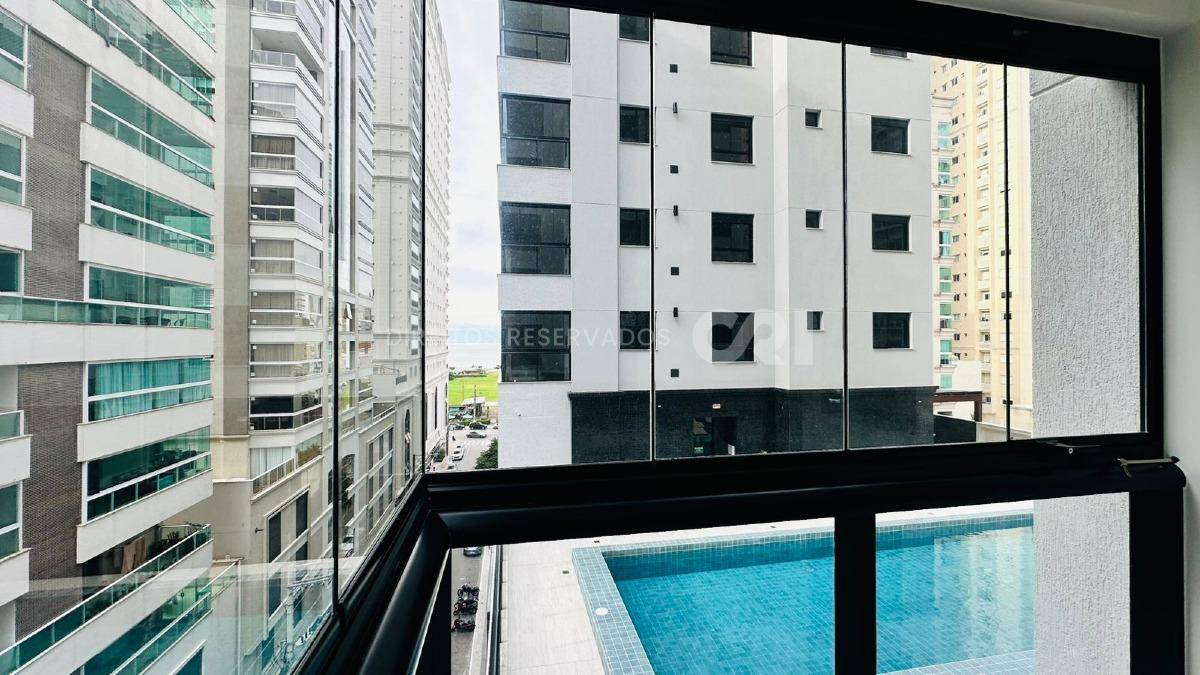 Apartamento com 4 Suítes no Impéria Del Mare na Meia Praia, Itapema