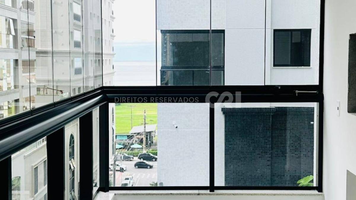 Apartamento com 4 Suítes no Impéria Del Mare na Meia Praia, Itapema