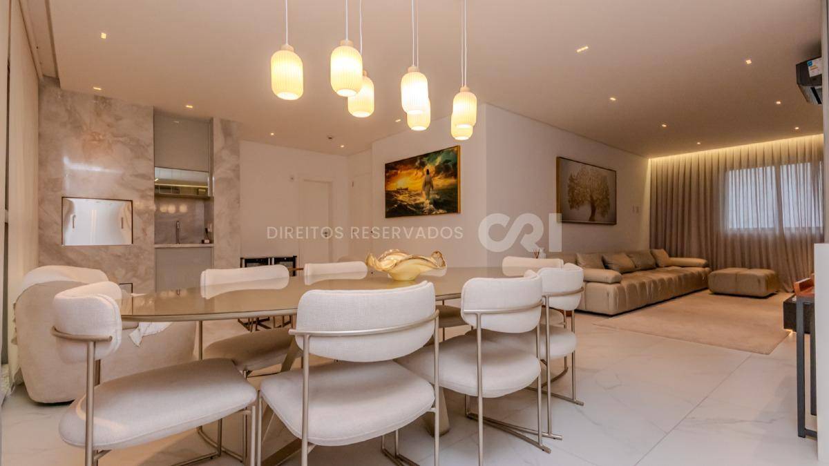 Apartamento com 4 suítes no Las Brisas Residence no Pioneiros em Balneário Camboriú