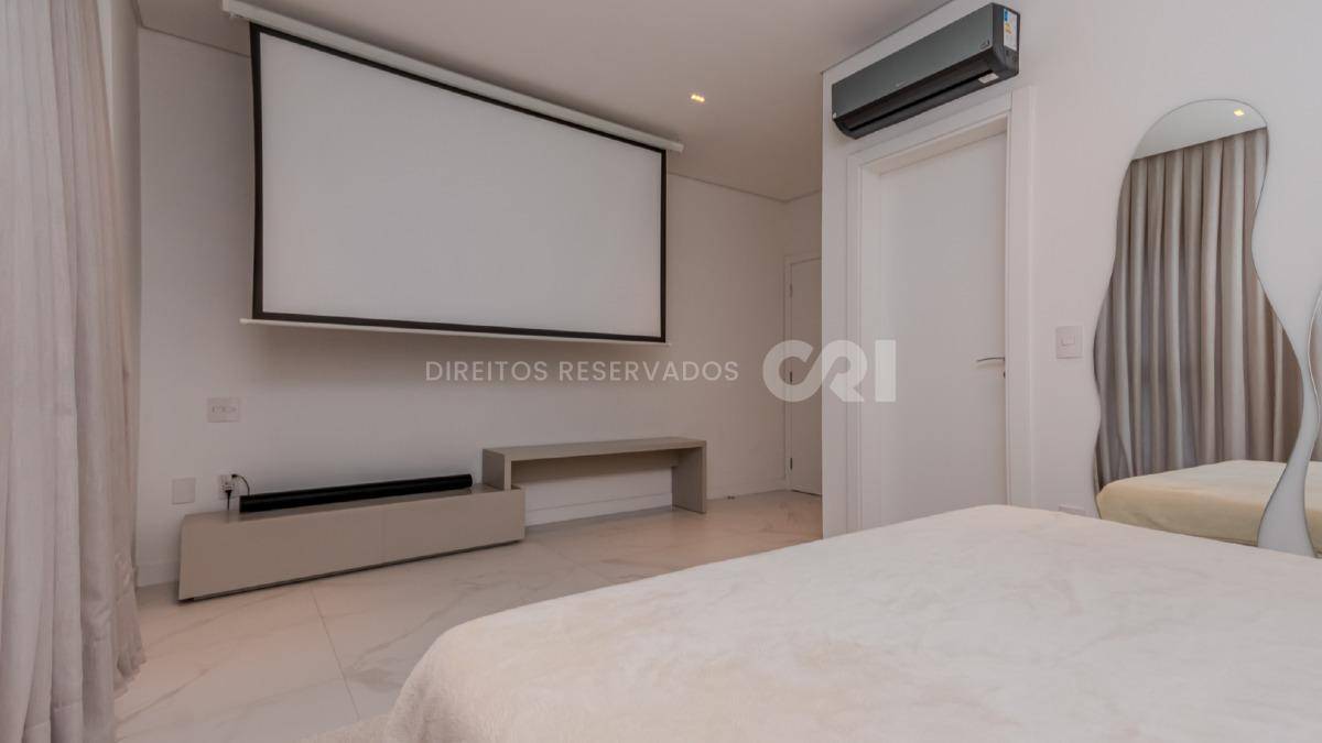 Apartamento com 4 suítes no Las Brisas Residence no Pioneiros em Balneário Camboriú