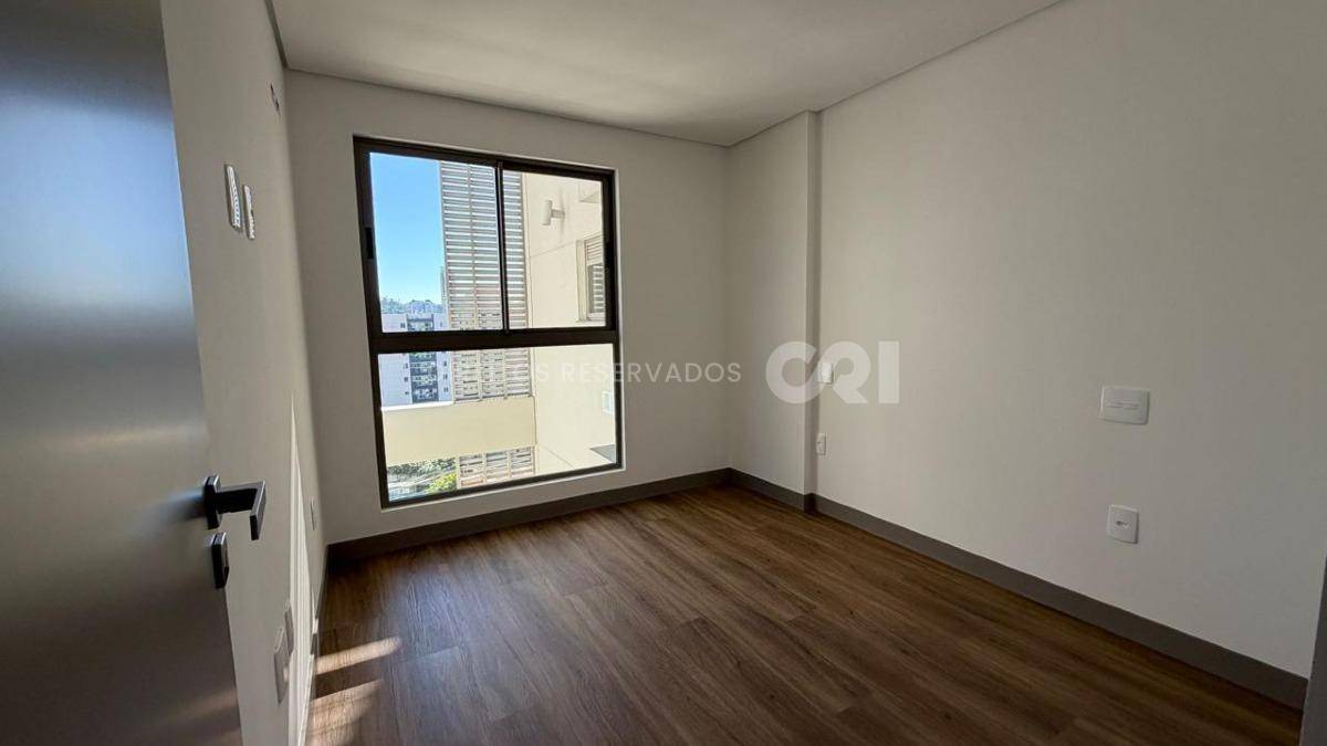Apartamento com 2 quartos no Soul Brava na Praia Brava em Itajaí