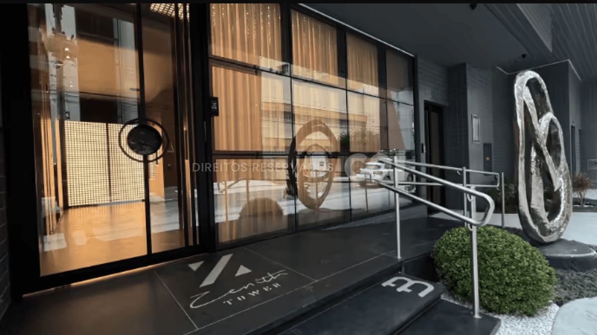 Apartamento com 4 suítes no Zenith Tower na Barra Sul em Balneário Camboriú
