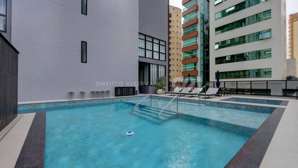 Apartamento com 4 suítes no Zenith Tower na Barra Sul em Balneário Camboriú