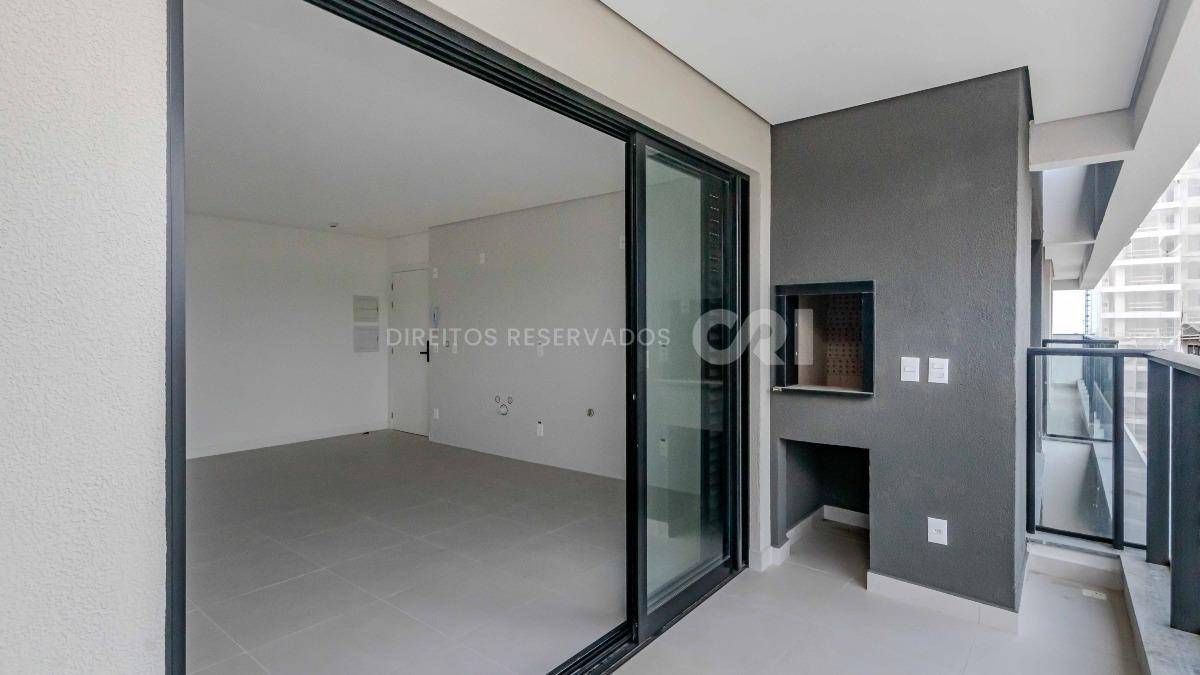 Apartamento 2 dormitórios no Brava Breeze na Praia Brava em Itajaí