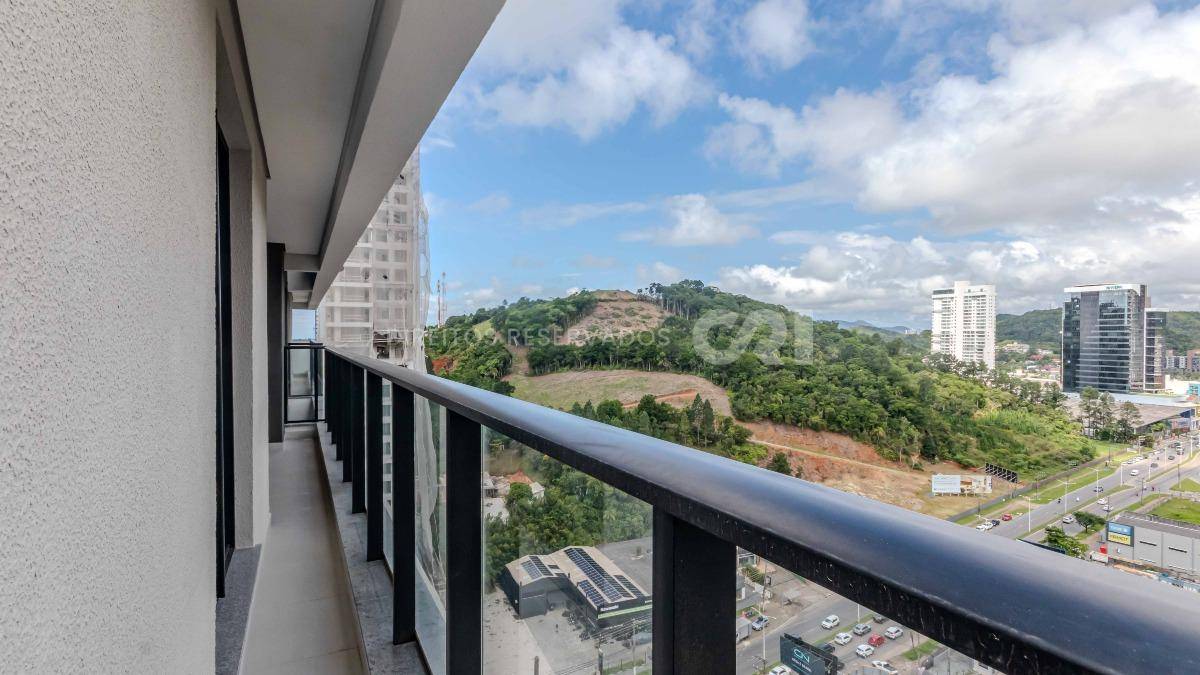 Apartamento 2 dormitórios no Brava Breeze na Praia Brava em Itajaí