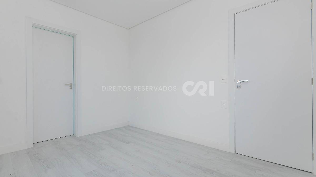 Apartamento 2 dormitórios no Brava Breeze na Praia Brava em Itajaí