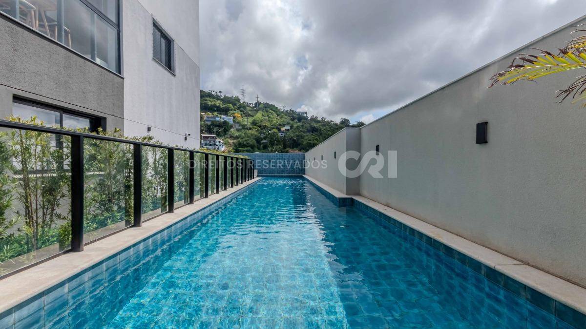 Apartamento 2 dormitórios no Brava Breeze na Praia Brava em Itajaí