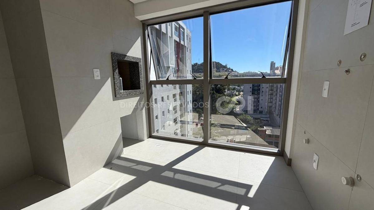 Apartamento com 2 quartos no Soul Brava na Praia Brava em Itajaí
