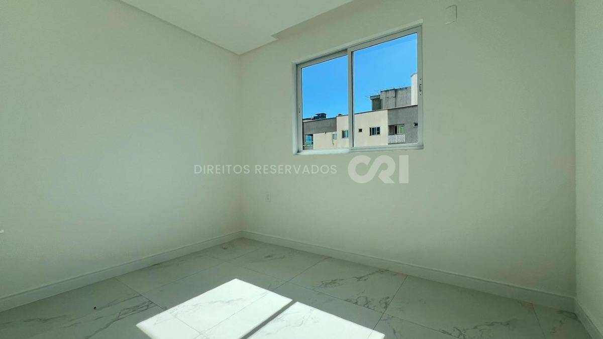 Apartamento com 3 Suítes no Edifício Sangiovese na Meia Praia, Itapema