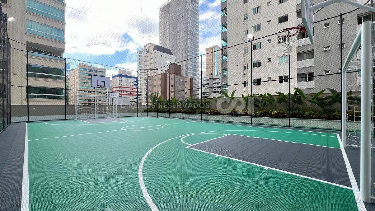 Apartamento com 3 Suítes no Edifício Sangiovese na Meia Praia, Itapema