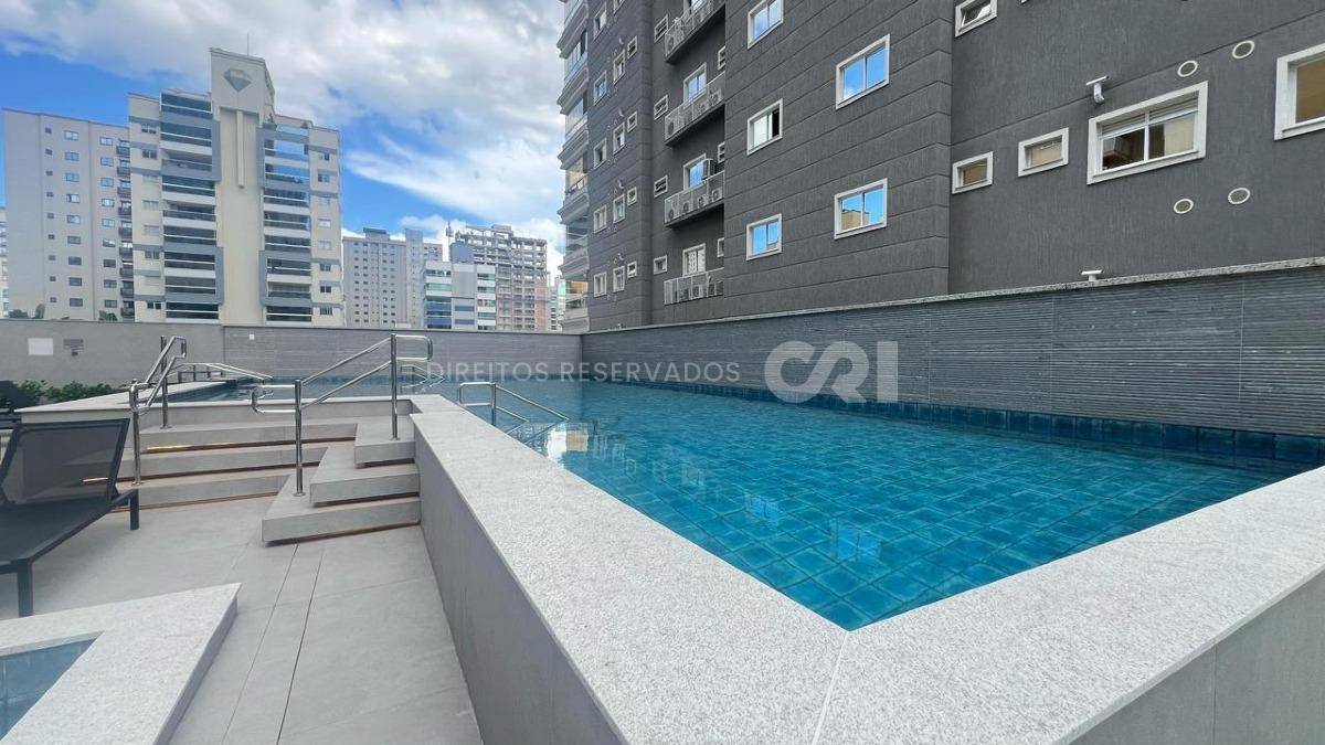 Apartamento com 3 Suítes no Edifício Sangiovese na Meia Praia, Itapema