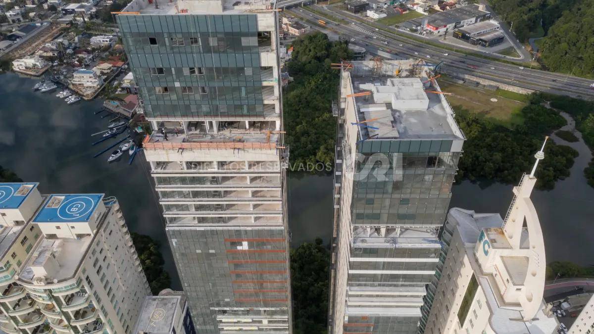 Apartamento com 3 Suítes no Fischer Dreams no Barra Sul de Balneário Camboriú