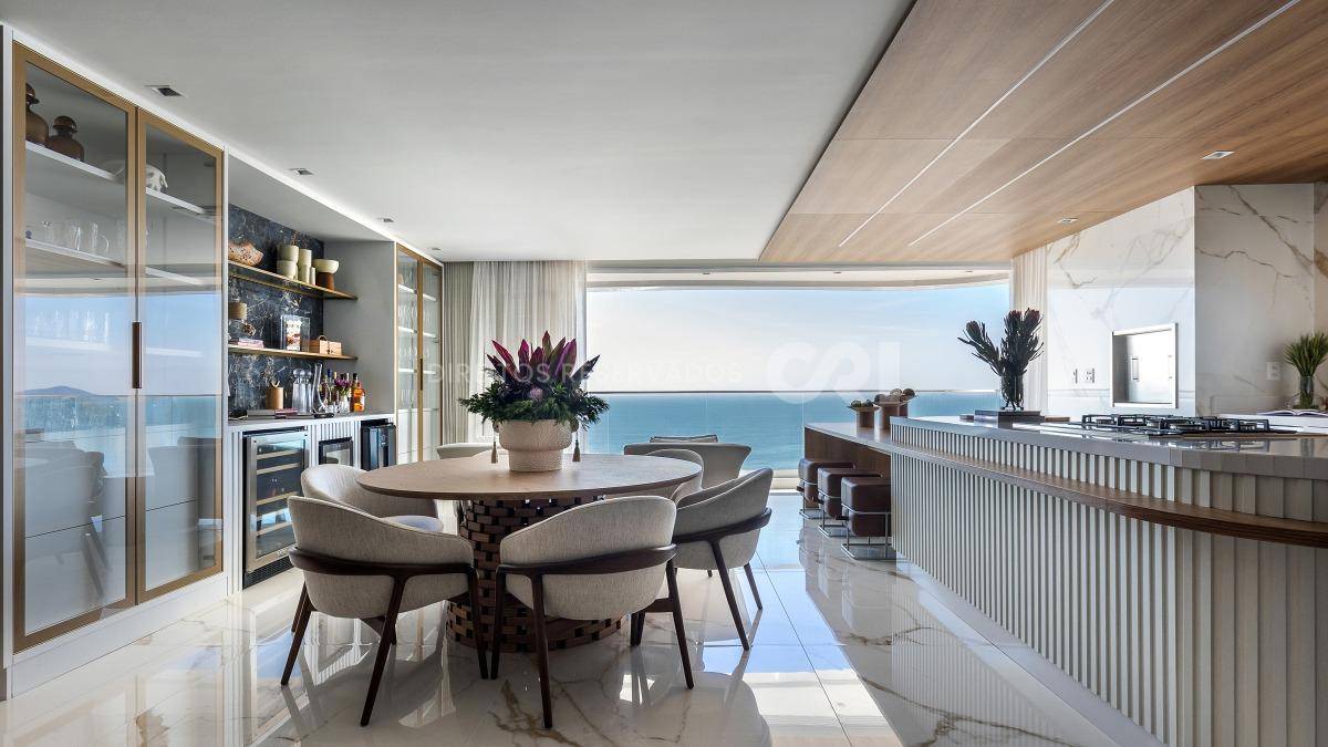 Apartamento com 210 m², 3 Suítes no Le Blanc na Praia Brava, Itajaí