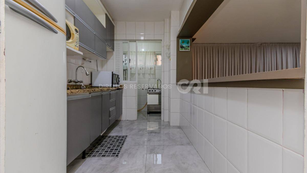  Apartamento com 3 dormitórios no Esquina Central no Centro de Balneário Camboriú