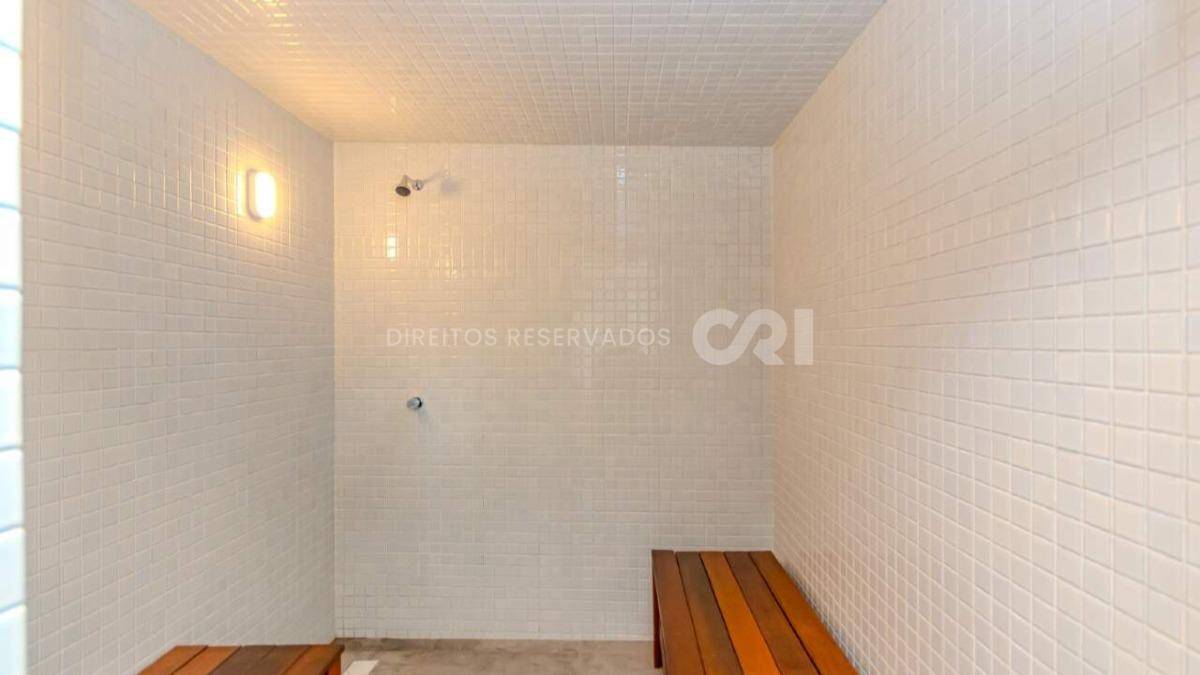 Apartamento com 03 suítes no Edifício Green Ocean no Centro em Balneário Camboriú