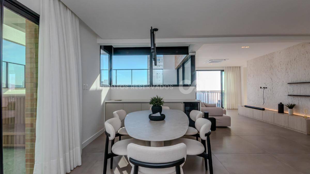 Cobertura com 4 Suítes no Edifício Sun Beach Residence no Centro em Balneário Camboriú