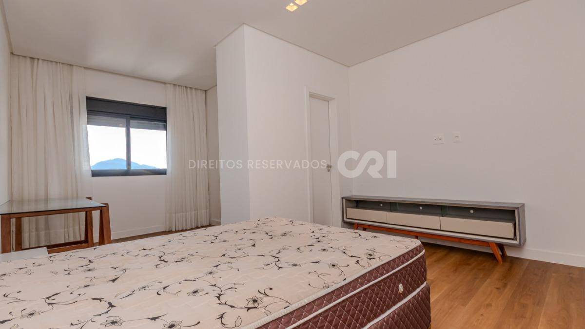 Cobertura com 4 Suítes no Edifício Sun Beach Residence no Centro em Balneário Camboriú