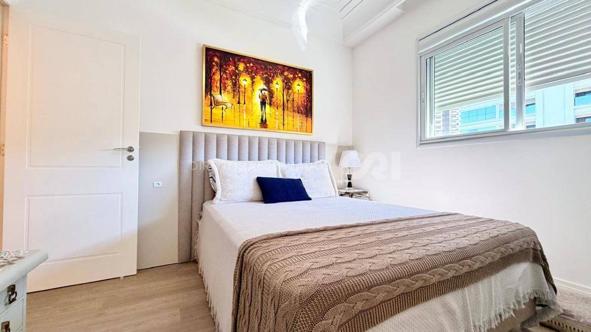Apartamento com 4 Suítes no Belvedere no Centro de Itapema
