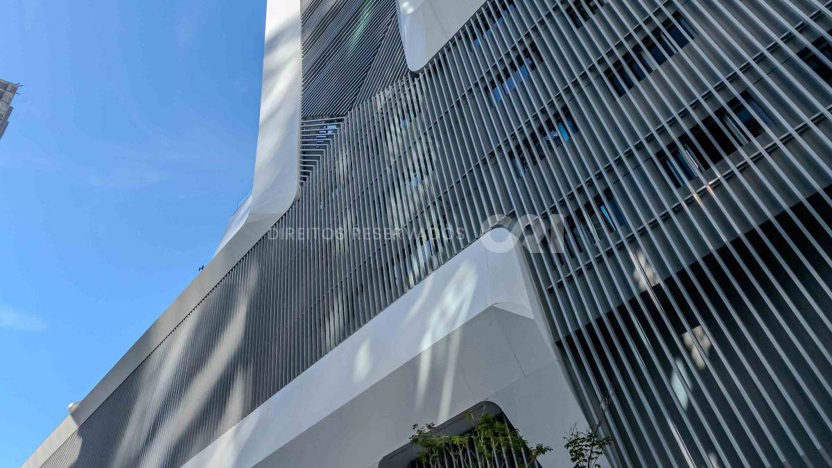 Apartamento com 4 suítes no Edifício Vitra by Pininfarina no Centro de Balneário Camboriú