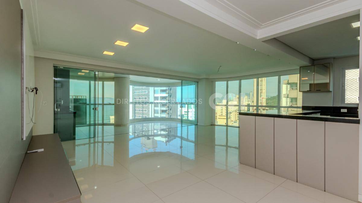Apartamento com 4 Suítes no Central Park em Centro, Itapema