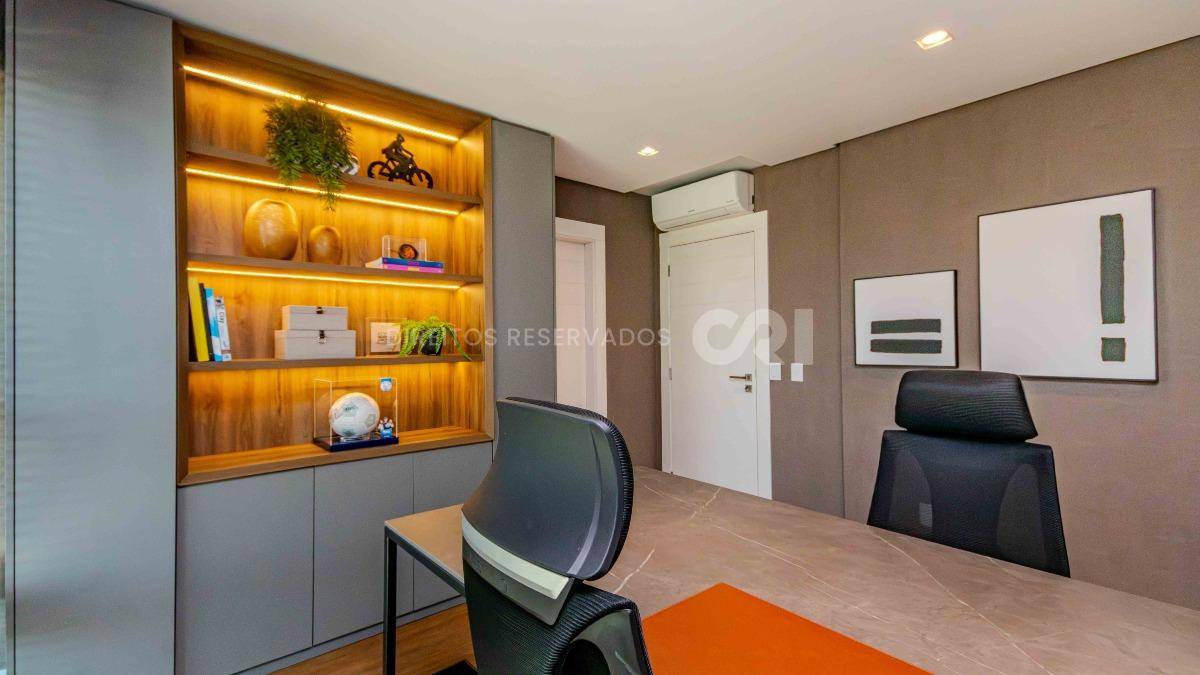 Cobertura com 3 Suítes no Falcon Tower no Centro de Balneário Camboriú