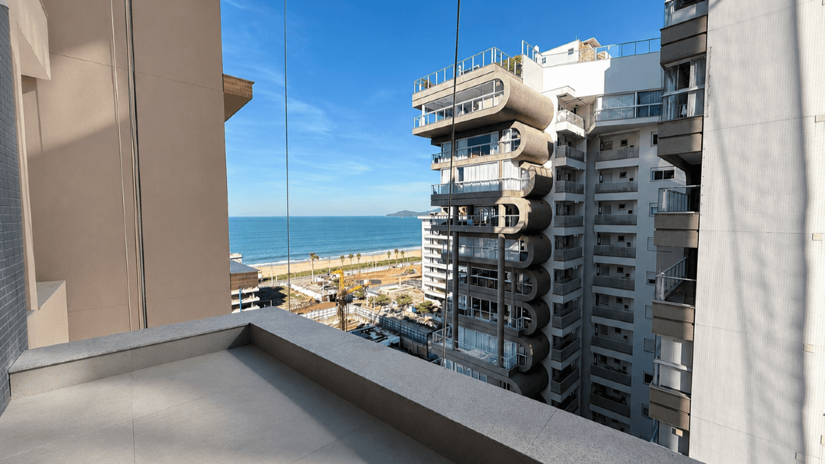 Apartamento com 4 quartos no Jardins da Brava na Praia Brava, Itajaí