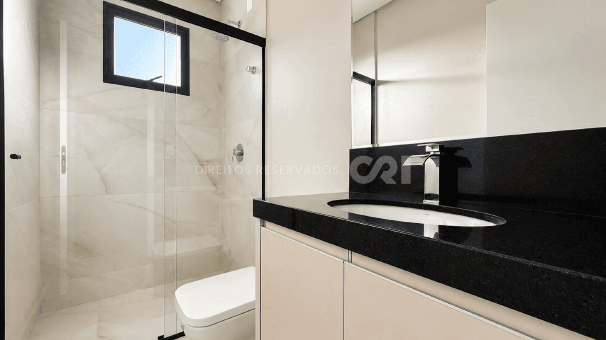 Apartamento com 2 Quartos no Manu Bay na Praia Brava em Itajaí