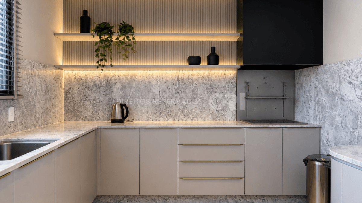 Apartamento com 2 Quartos no Manu Bay na Praia Brava em Itajaí