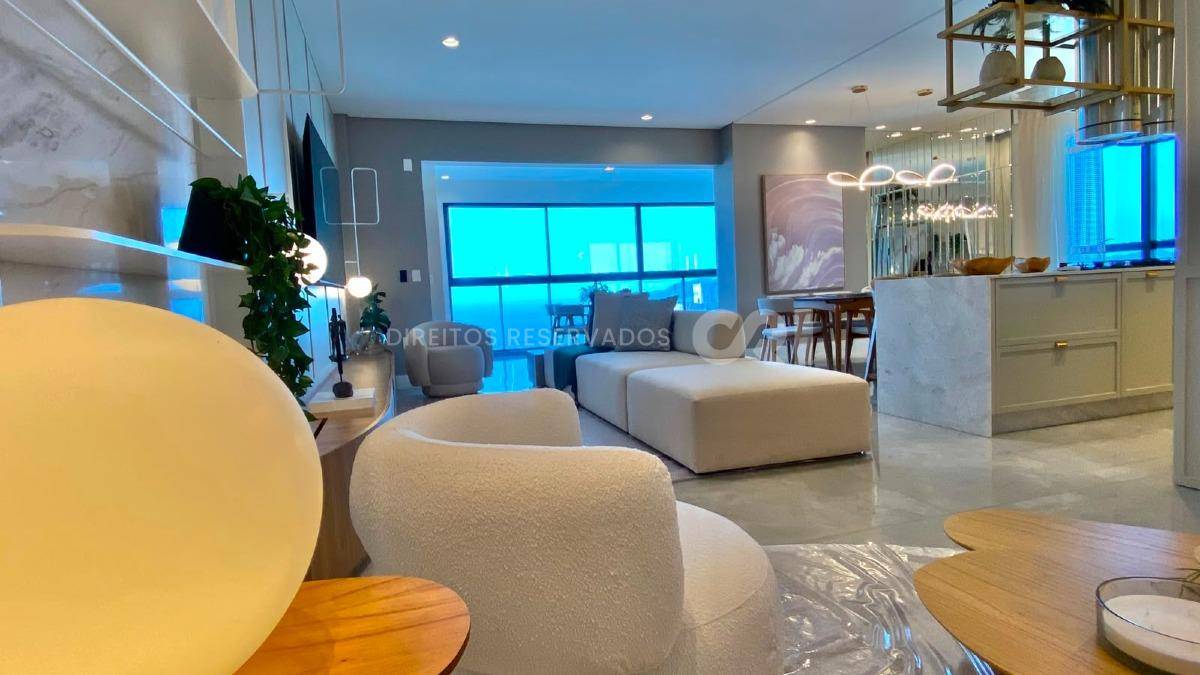 Apartamento Showroom com 4 Suítes no Shard Tower em Meia Praia, Itapema