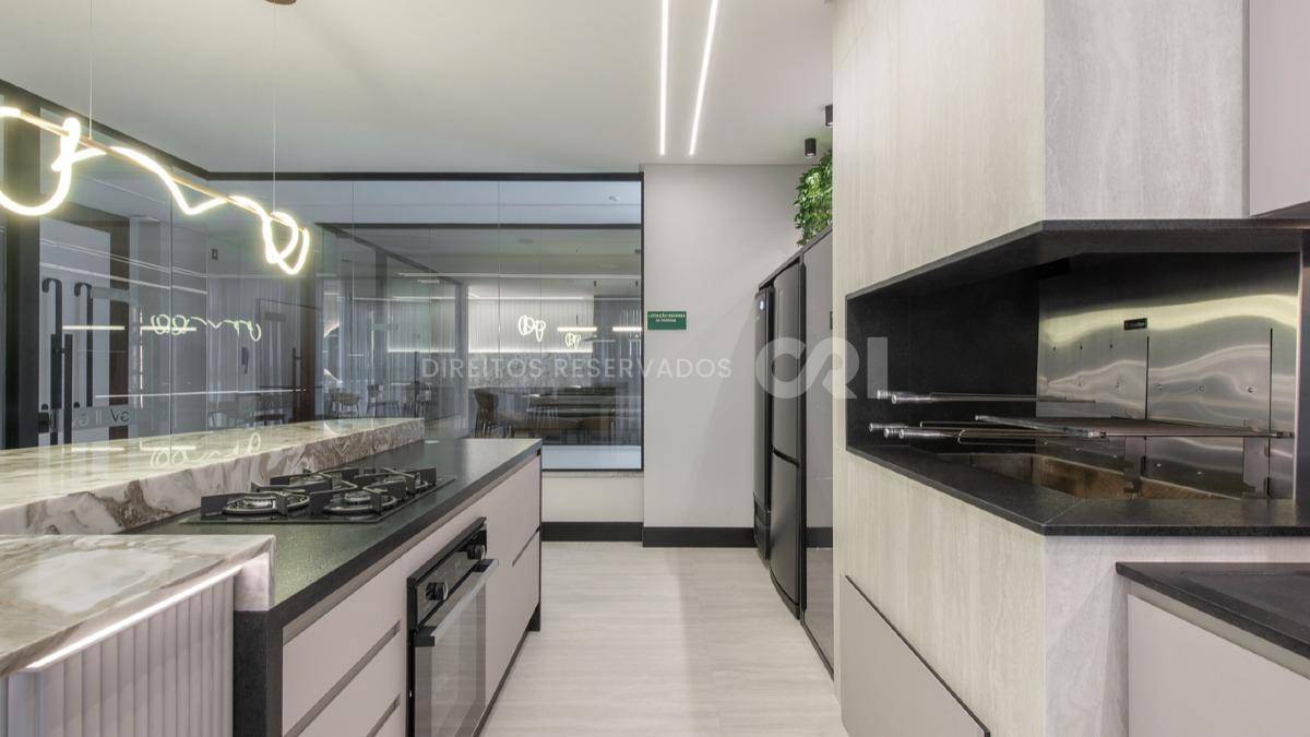 Apartamento de Alto Padrão com 3 Suítes no Imperia Del Mare na Meia Praia, Itapema