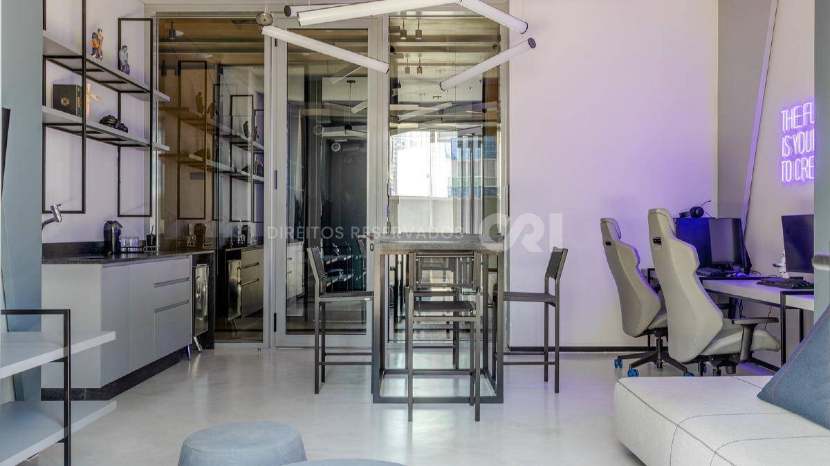 Apartamento com 4 Suítes no Copenhagen na Barra Sul em Balneário Camboriú