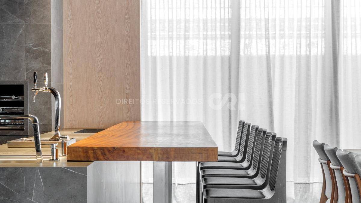 Apartamento com 4 Suítes no Copenhagen na Barra Sul em Balneário Camboriú