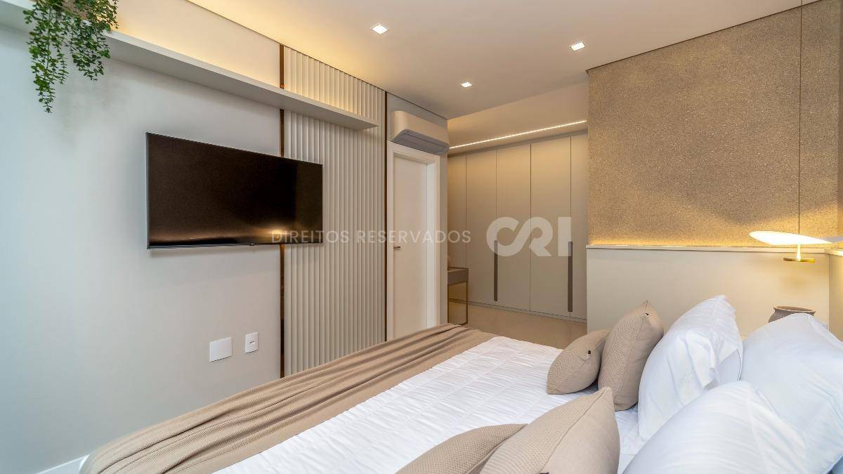 Apartamento Mobiliado com 4 Suítes no Las Salinas no Centro de Balneário Camboriú