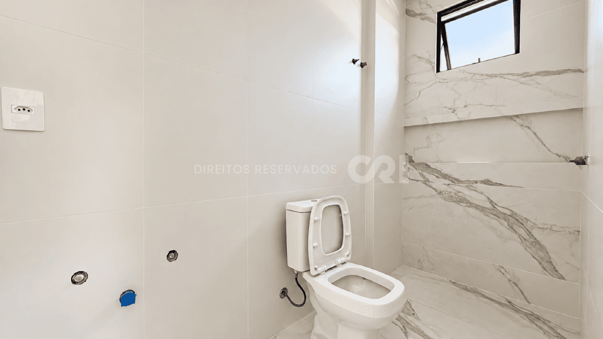 Apartamento Duplex Frente Mar com 3 Suítes no La Plage em Cabeçudas, Itajaí