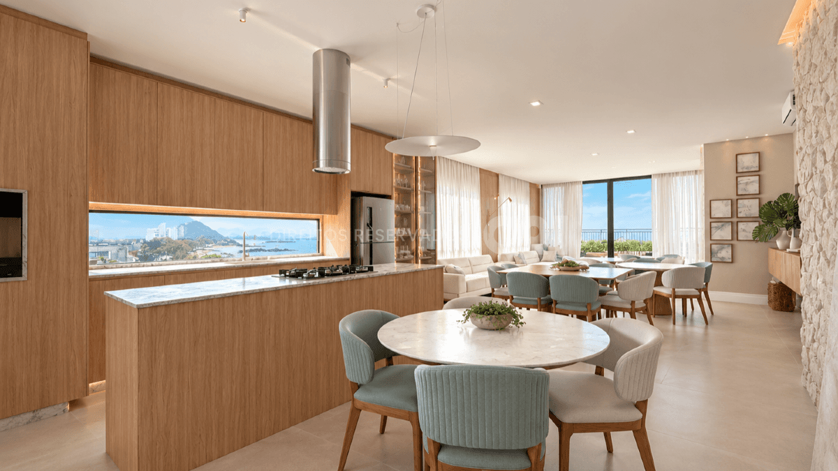 Apartamento Frente Mar Mobiliado com 3 Suítes no La Plage em Cabeçudas, Itajaí