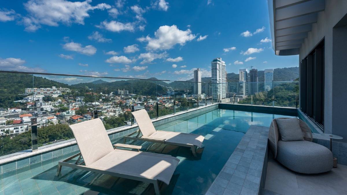 Apartamento com 3 Suítes no Brava Sixteen na Praia Brava, Itajaí