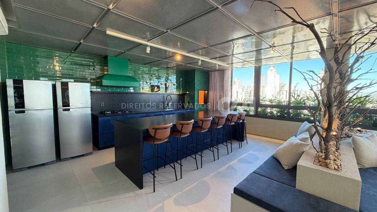 Apartamento com 3 Suítes no Lagom no Centro de Balneário Camboriú