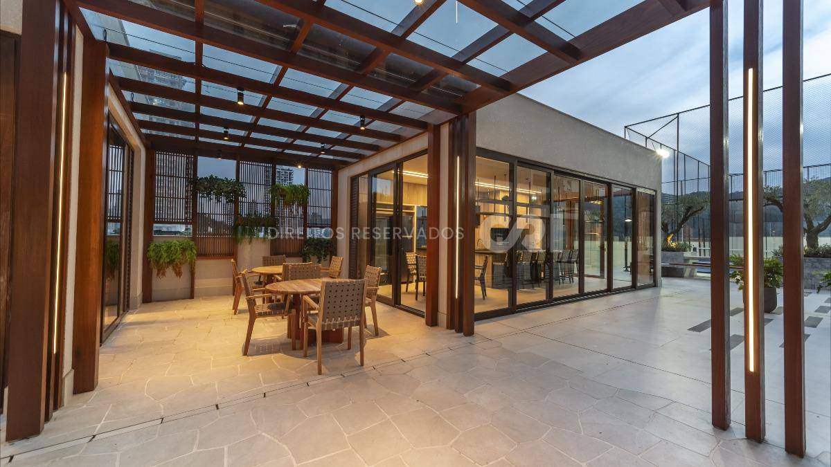 Apartamento com 3 Quartos no Torres da Brava na Praia Brava em Itajaí
